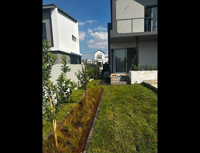 4 BEDROOM HOUSE FOR SALE IN FOUNTAINBROOK ESTATE